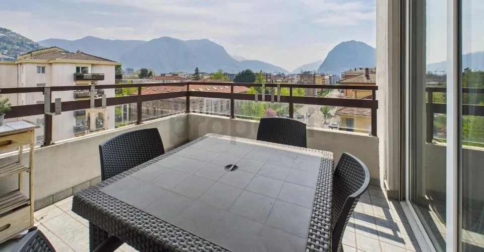 Gemütliches 2.5-Zimmer-Dachgeschoss mit Terrasse und Möbeln - hervorragendes Investment – Foto 30 von 31