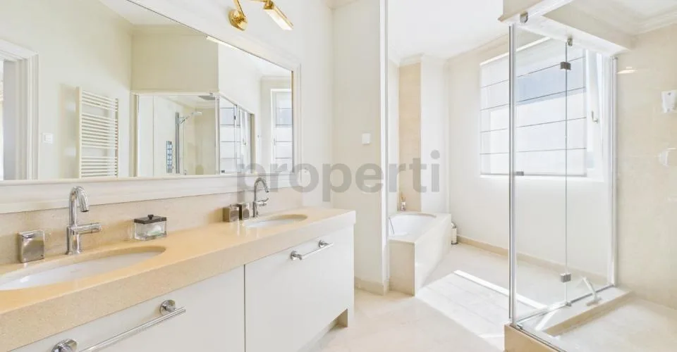 Proprietà di lusso con vista sul lago e servizi esclusivi in resort 5 stelle – foto 20 di 26