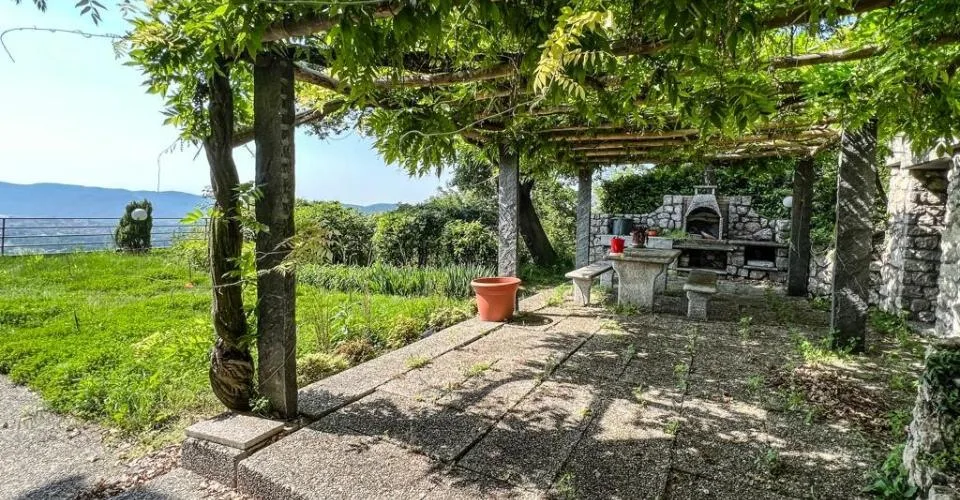 Il paradiso perfetto per le famiglie: Spaziosa casa 10.5 locali a T... – photo 19 sur 20