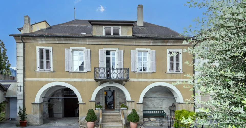 AUSSERGEWÖHNLICHES WOHNHAUS IN DER MITTE VON SIERRE – Foto 17 von 17