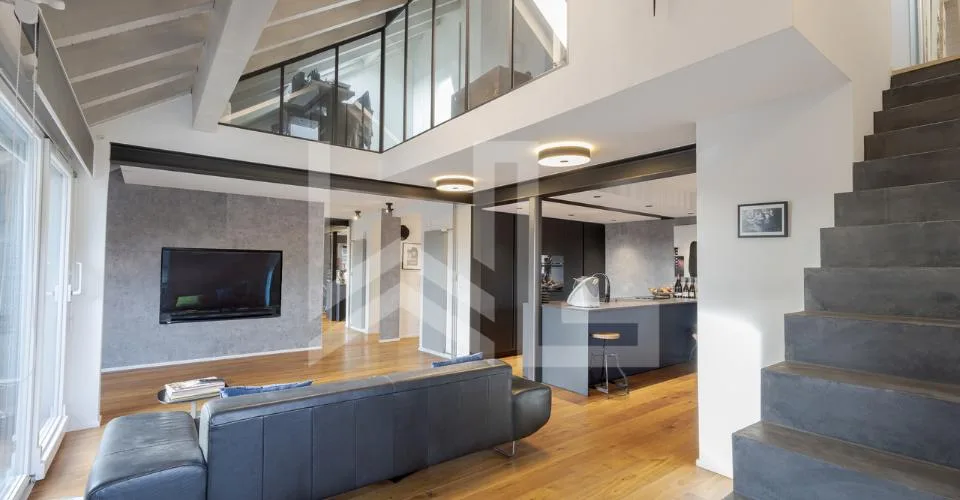 Superbe duplex entièrement rénové – Foto 5 von 26