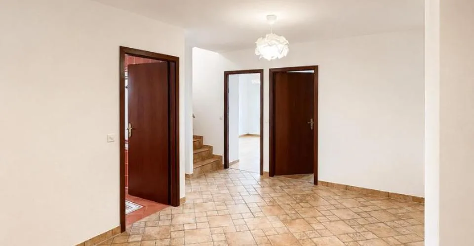 Beau duplex lumineux traversant de 5.5 pièces avec jardins – Foto 9 von 22