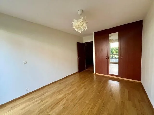Beau duplex lumineux traversant de 5.5 pièces avec jardins – Foto 7 von 22