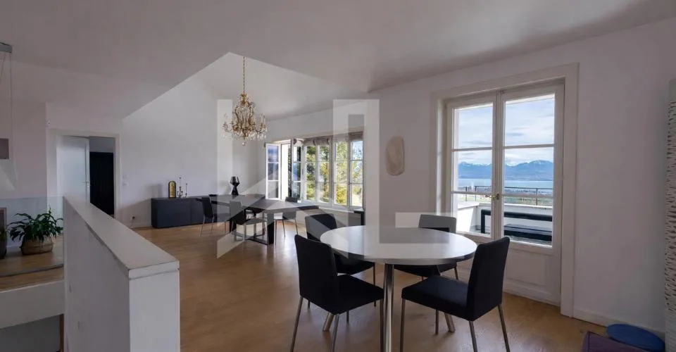 Propriété plein de charme avec vue- quartier calme – Foto 18 von 23