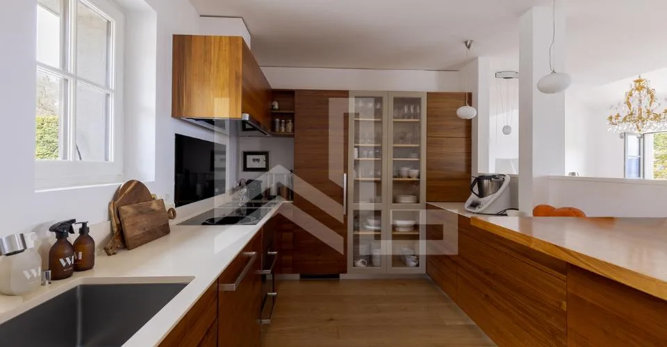 Propriété plein de charme avec vue- quartier calme – Foto 19 von 23