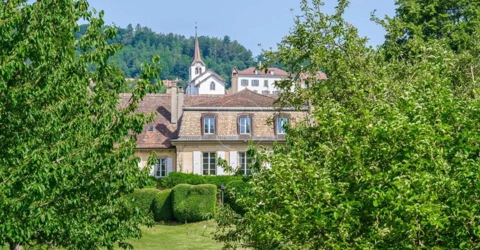 Superbe domaine avec grand potentiel!