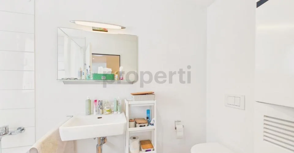 Moderne und grosszügige 3.5-Zimmer-Wohnung in Adliswil