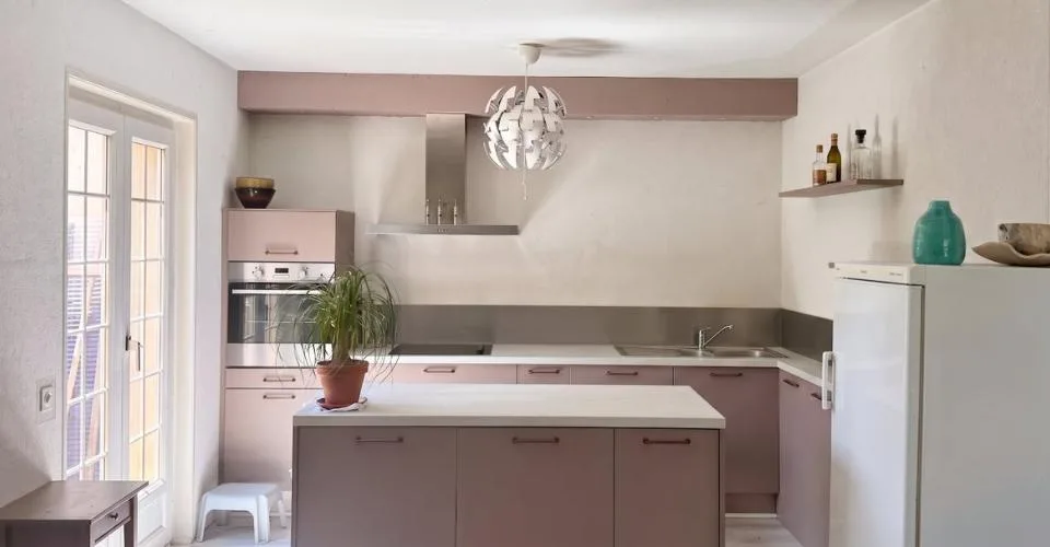 Maison familiale avec jardin, à une minute à pied de l'école – Foto 3 von 37