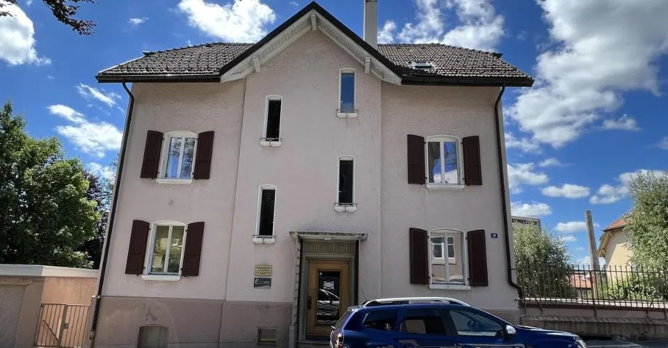 Completely renovated - 4 rooms in a quiet neighborhood – photo 10 of 20