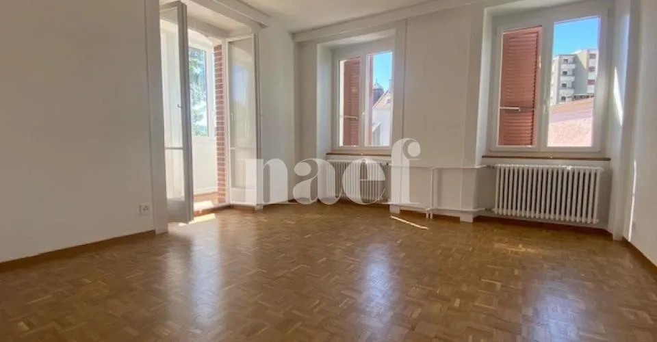 Completely renovated - 4 rooms in a quiet neighborhood – photo 2 of 20