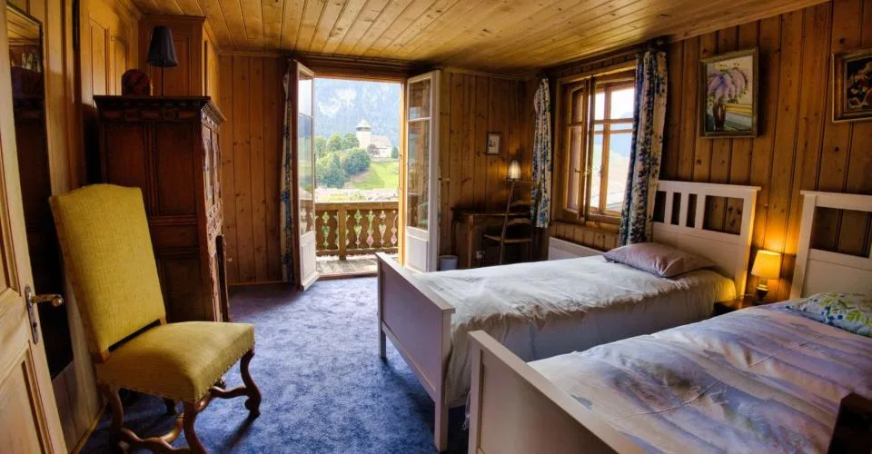 Appartamento di carattere di 7 pezzi nel cuore di Château-d'Oex – foto 23 di 24