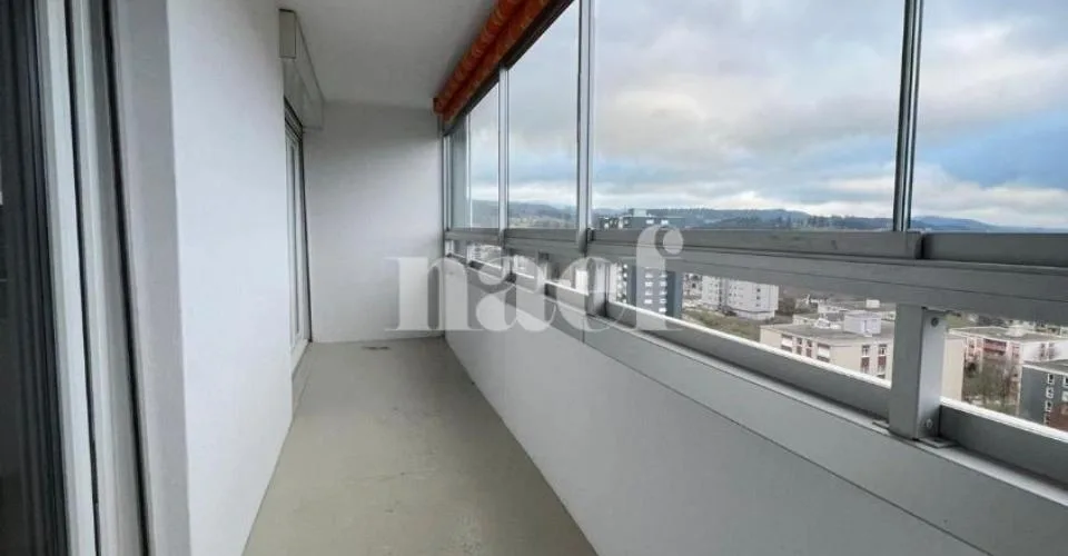 Appartement de 4.5 pièces avec une belle vue dégagée – Foto 7 von 16