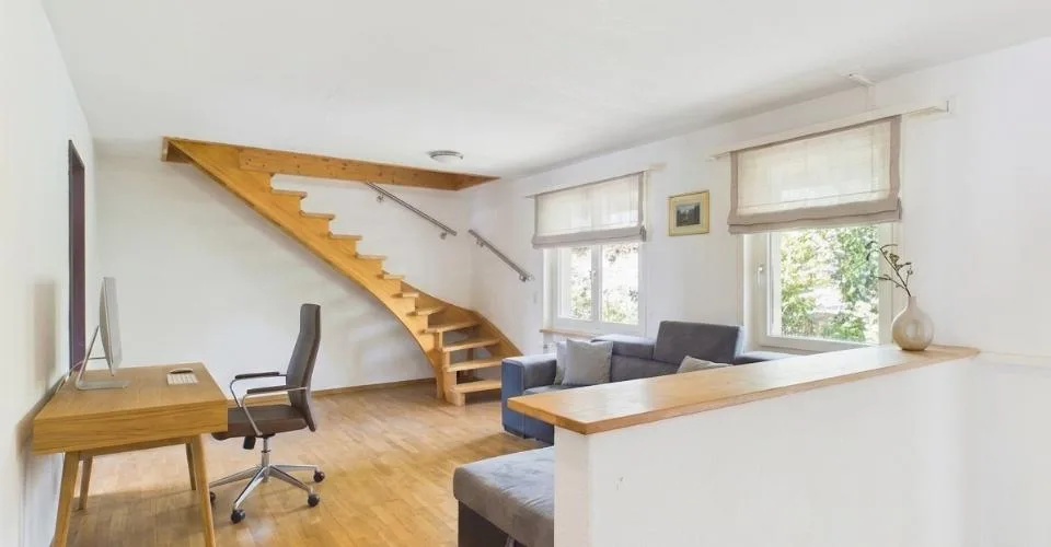 - RESERVIERT - Dreistöckiges Wohnglück mit Weitblick auf die Hügel ... – foto 23 di 30