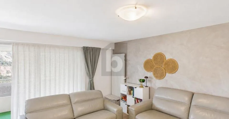 Dachgeschoss mit Balkon und ausbaufähigem Dachboden – Foto 6 von 20