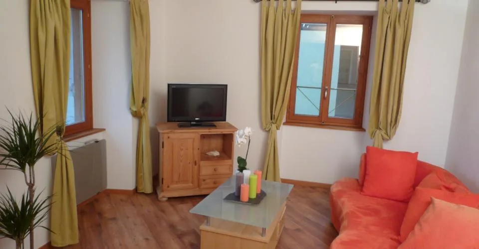 Bello appartamento di 3 locali con terrazza a Saillon Vieux Bourg