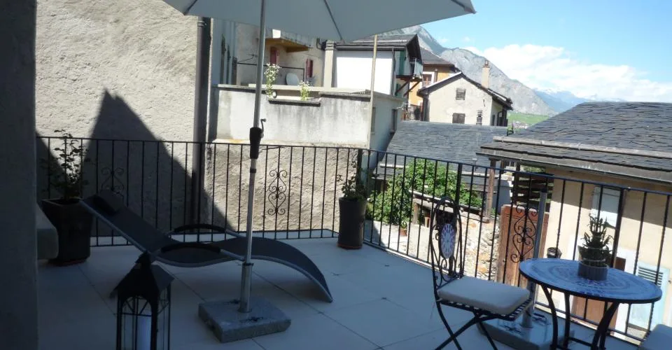Bello appartamento di 3 locali con terrazza a Saillon Vieux Bourg