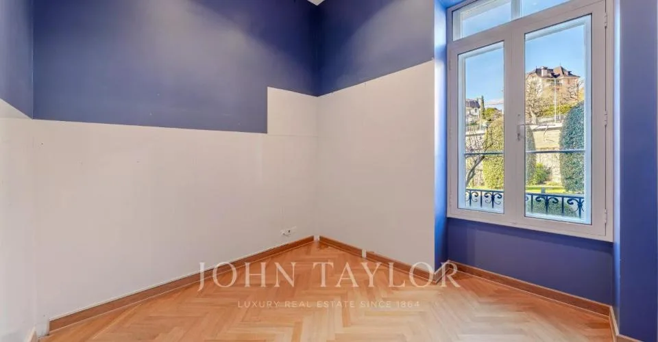 Luxuriöse 4.5-Zimmer-Wohnung mit Seeblick – Foto 7 von 26