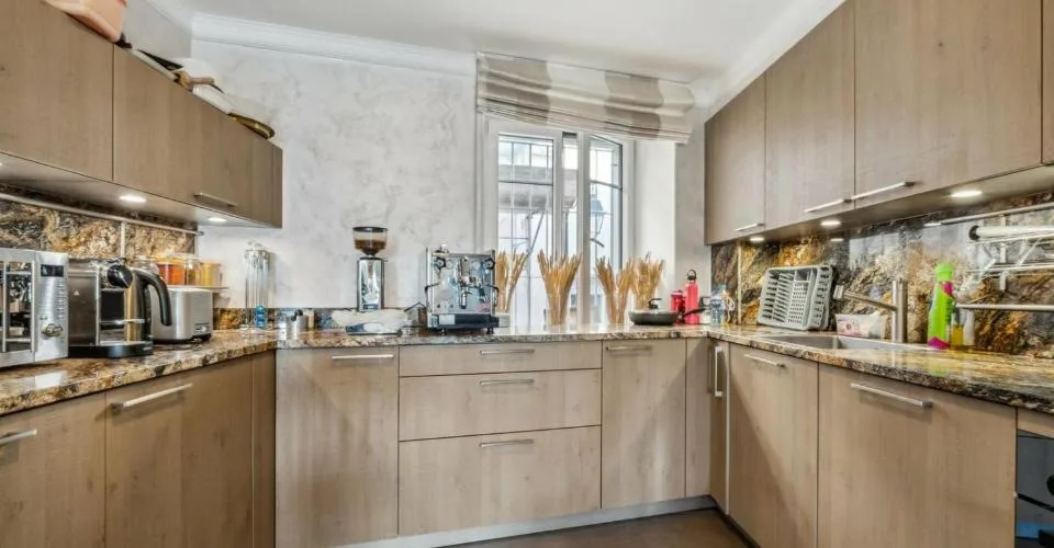 A deux pas du lac ! Luxueux appartement avec vue au coeur de Montreux – Foto 5 von 20