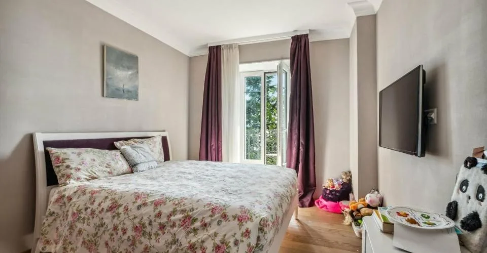 A deux pas du lac ! Luxueux appartement avec vue au coeur de Montreux – Foto 8 von 20