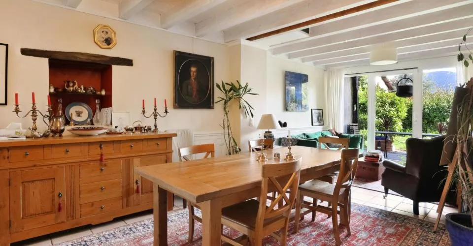Bezaubernde Landvilla mit Garten am Rande der Weinberge von Jussy – Foto 17 von 27