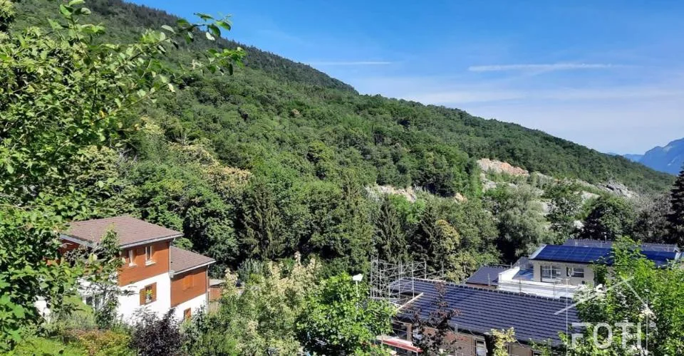 Grand chalet de 5,5 pièces avec sous-sol et garage double, sur plan avec toutes les finitions au gré du preneur. – photo 29 sur 32