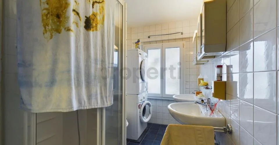 Exklusives Einfamilienhaus in ruhiger Waldrandlage mit Seesicht und... – foto 9 di 24