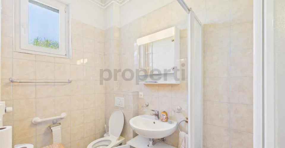 Spacieuse maison individuelle 6.5 pièces avec cave et parkings, Bas... – photo 10 sur 27