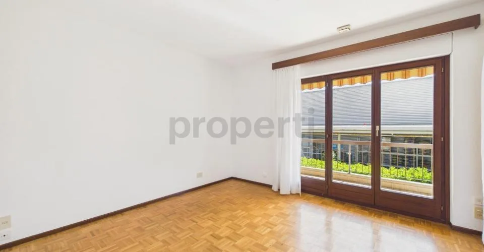 Appartamento 4,5 locali con box auto in casa bifamiliare – Foto 18 von 34