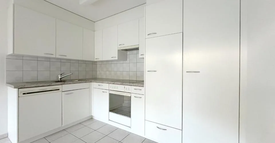 Appartement idéal pour célibataire avec place assise dans le jardin ! – foto 8 di 23