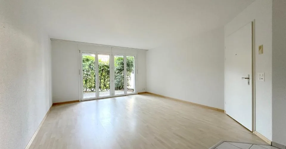 Appartement idéal pour célibataire avec place assise dans le jardin ! – foto 2 di 23