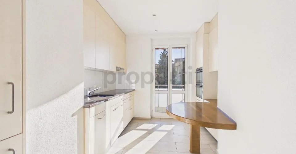 200 m² Terrasse & 18 m² Wintergarten: Wohnen mit aussergewöhnlich viel Freiraum – Foto 31 von 35