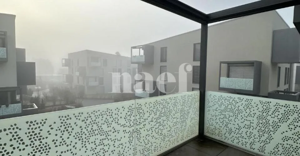 Appartement dans un immeuble récent – Foto 3 von 11