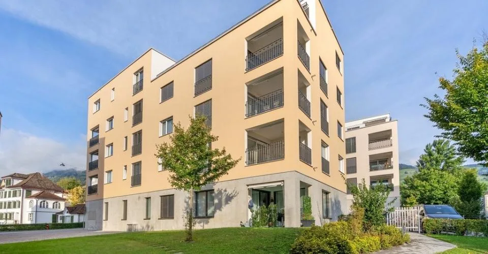 Helle und moderne Wohnung zu vermieten!