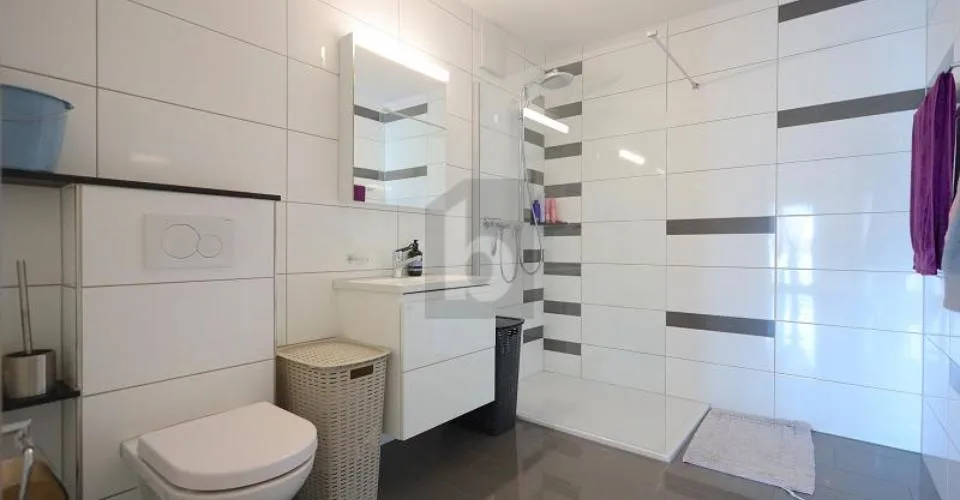 Comfortevole, Moderno & Tranquillo