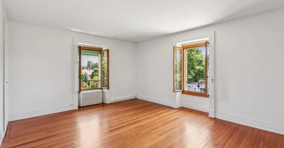 Attika mit Charakter und Panoramaterrasse in einem Herrenhaus – Foto 4 von 9