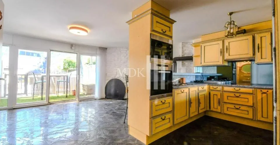 3,5-Zimmer-Duplexwohnung in La Marina – Foto 18 von 25
