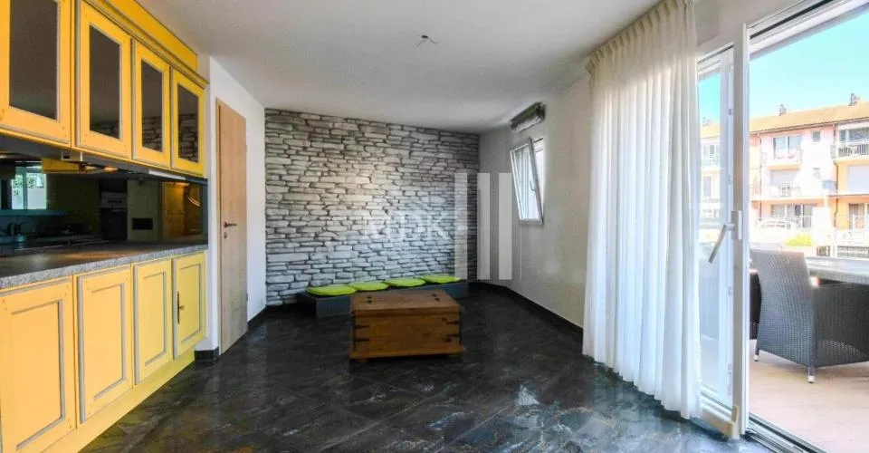 3,5-Zimmer-Duplexwohnung in La Marina – Foto 17 von 25