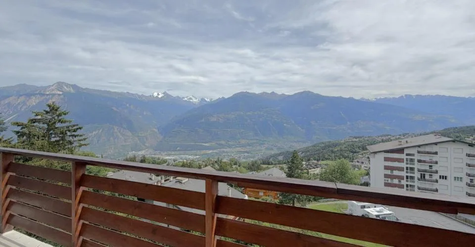 Magnifique attique avec vue panoramique exceptionnelle – Foto 10 von 26