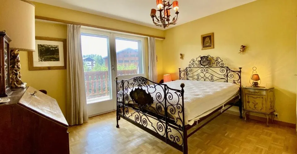 Grand appartement à louer près du Régent Collège – Foto 4 von 16
