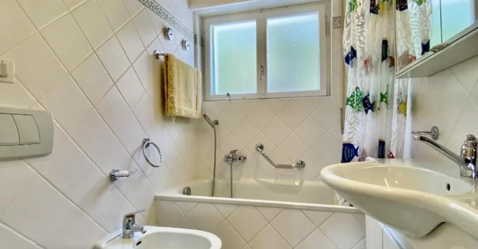 Grand appartement à louer près du Régent Collège – Foto 8 von 16
