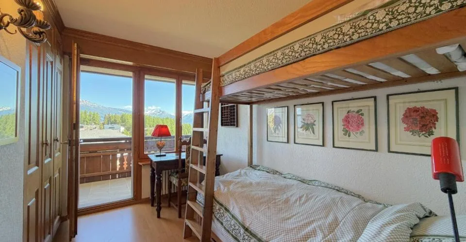 Appartement 4.5 pièces de standing à louer à l’année à Crans-Montana – Vue panoramique exceptionnelle sur les Alpes – Foto 12 von 26