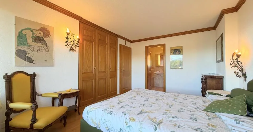 Appartement 4.5 pièces de standing à louer à l’année à Crans-Montana – Vue panoramique exceptionnelle sur les Alpes – Foto 10 von 26