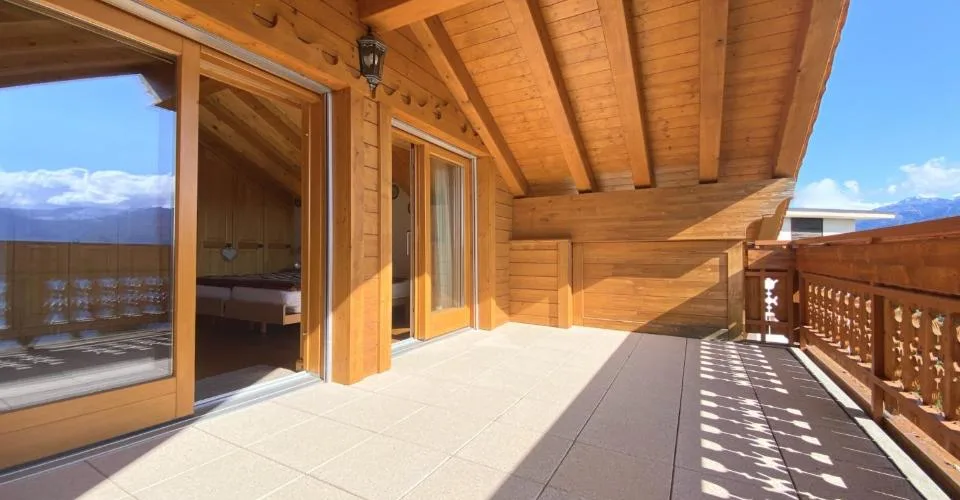 A SAISIR : location à la semaine, à la quinzaine ou au mois : Très grand duplex avec une vue magnifique – foto 2 di 26