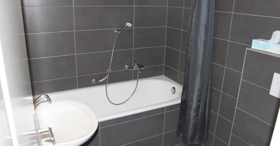 En plein centre de Crans-Montana, à louer bel appartement – Foto 11 von 22
