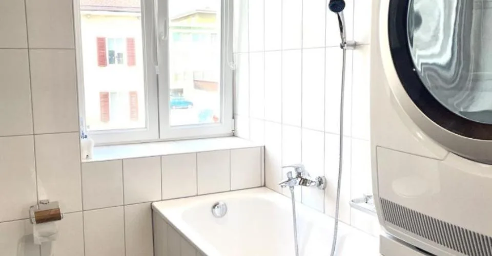 Renan, magnifique appartement 4.5pces au 1er avec garage et terrasse – Foto 9 von 22