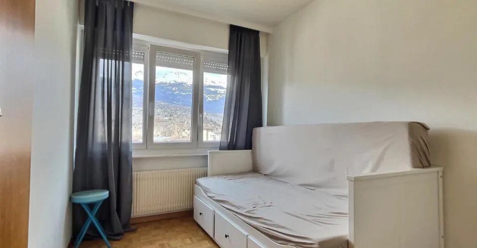 Bel appartement traversant de 4.5 pièces - attique avec garage box – foto 12 di 26