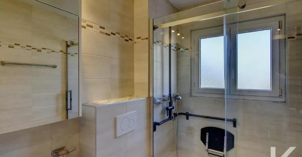 Appartement de 4,5 pièces au coeur du village de Vernayaz – Foto 9 von 18