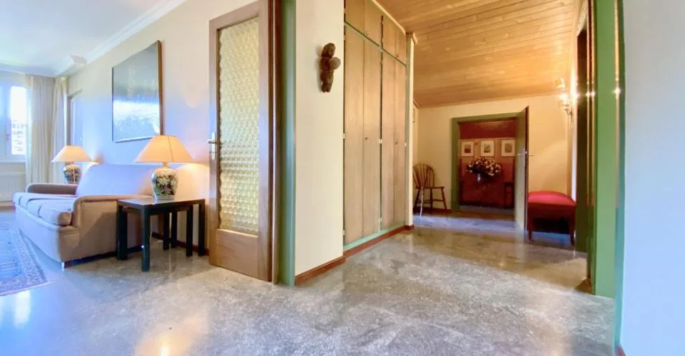 Appartement idéalement placé au centre à vendre – Foto 4 von 26