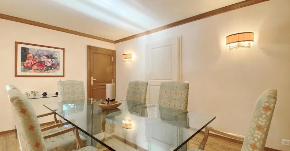 Appartement de luxe à vendre à Crans-Montana – Grande surface, terrasse, jardin privatif et emplacement exceptionnel à Crans – foto 5 di 26