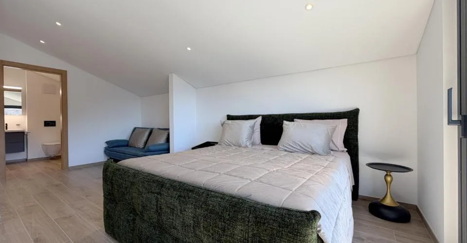 Chalet neuf à Lens (Crans-Montana) à vendre – Vue panoramique, 5 pièces, ensoleillement exceptionnel – foto 6 di 26